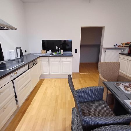 Doppelzimmer, Tv- Bad, Kuehlschrank- Parkplatz-17 Meine Exterior foto