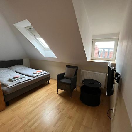 Doppelzimmer, Tv- Bad, Kuehlschrank- Parkplatz-17 Meine Exterior foto