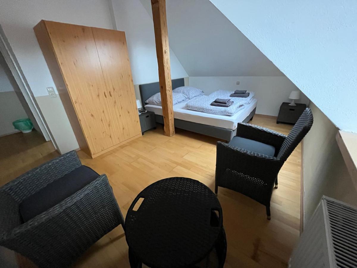 Doppelzimmer, Tv- Bad, Kuehlschrank- Parkplatz-17 Meine Exterior foto