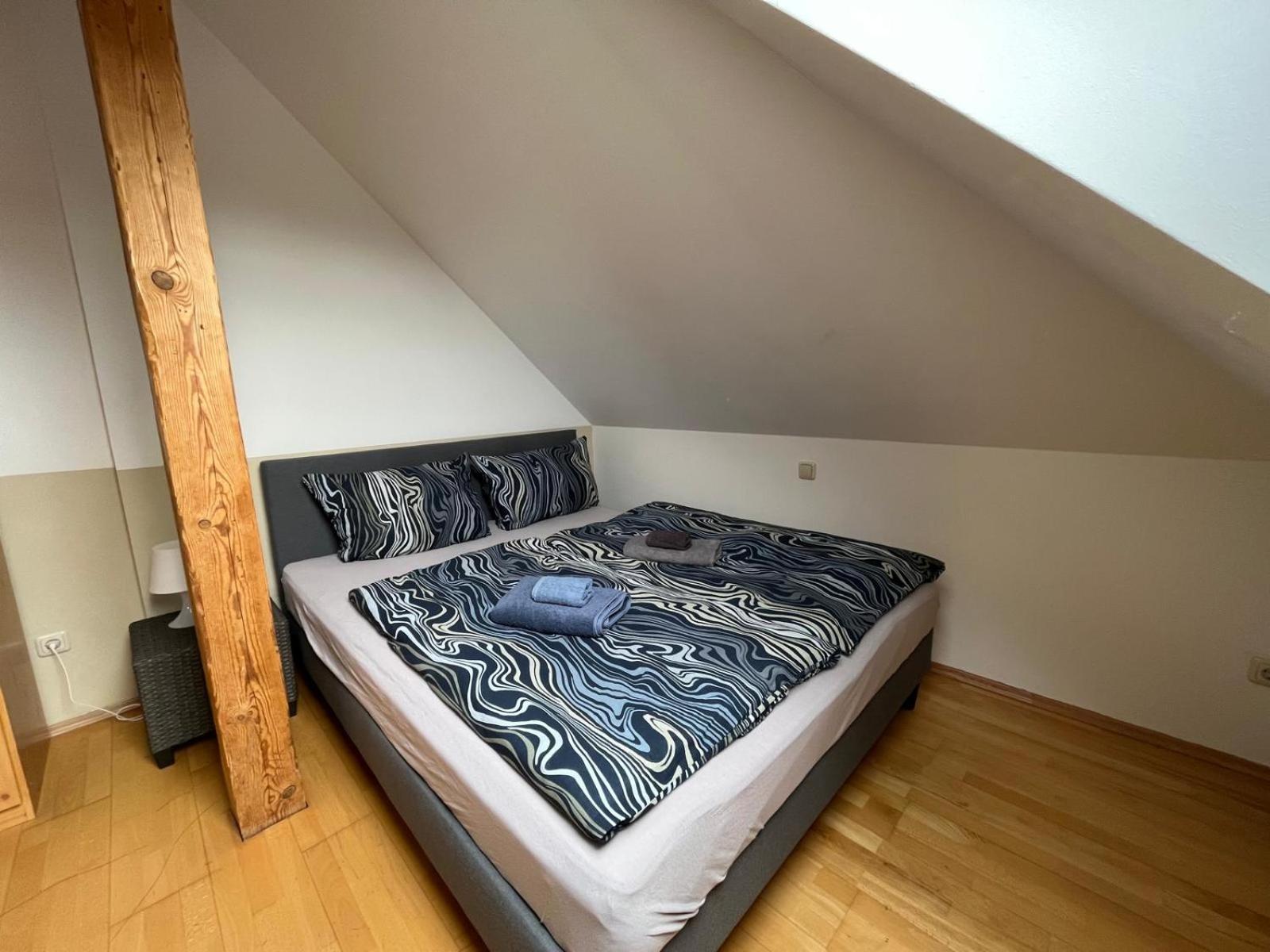 Doppelzimmer, Tv- Bad, Kuehlschrank- Parkplatz-17 Meine Exterior foto