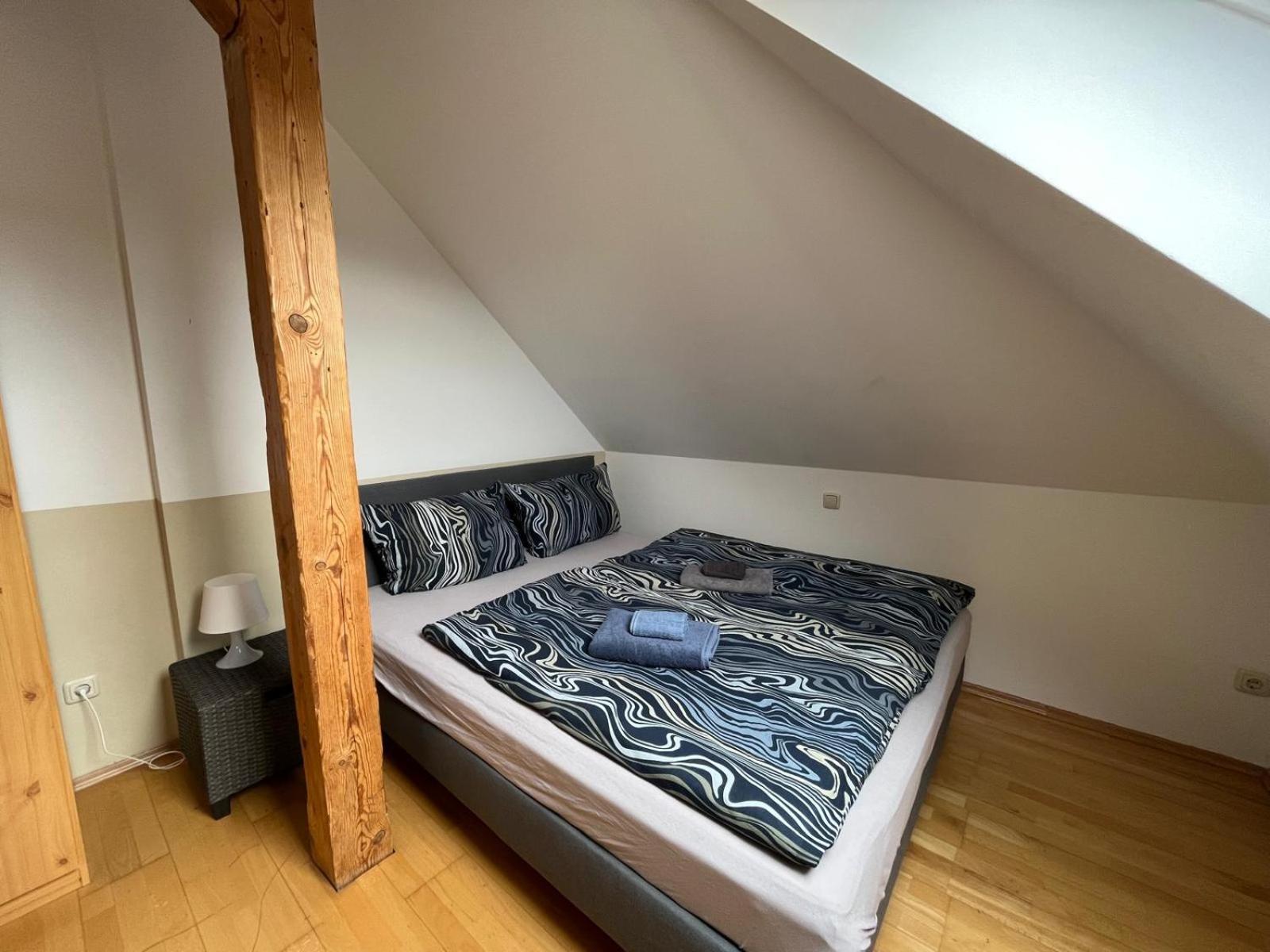 Doppelzimmer, Tv- Bad, Kuehlschrank- Parkplatz-17 Meine Exterior foto
