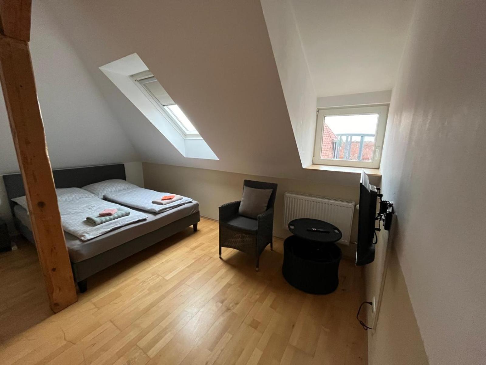 Doppelzimmer, Tv- Bad, Kuehlschrank- Parkplatz-17 Meine Exterior foto